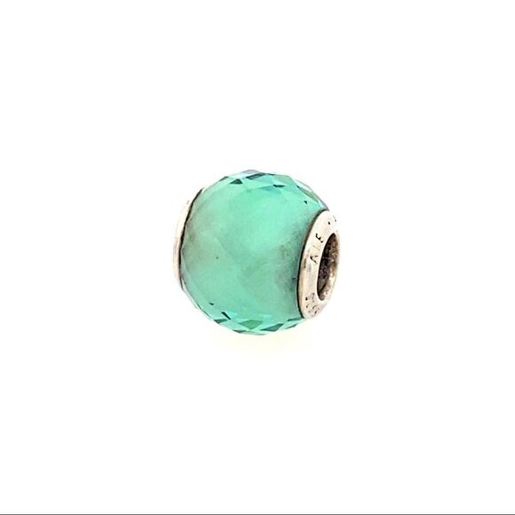Pandora Green Geometric Charm - Picture 2 of 3